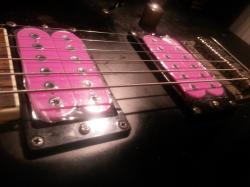 image mini Pink_guitar_insteadOf_violet4
